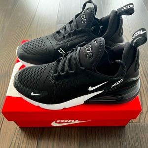 Nike Air Max 270 Youth size 4